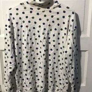 White Turtleneck. Size L. Holiday Ready!